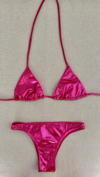 Bikini multipunto fucsia. Braguita brasileña.