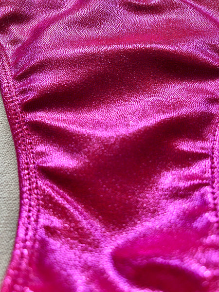 Bikini multipunto fucsia. Braguita brasileña.